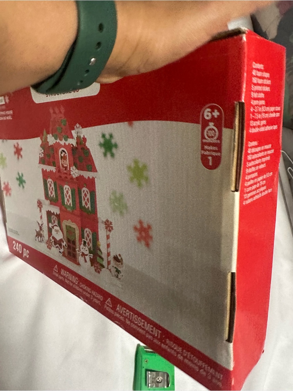 Holiday Gingerbread House Kit - Red and Green 175 pcs